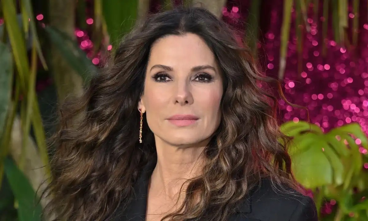 Sandra Bullock Net Worth 2023, Age, Height, Weight, Biography, Dad, Mom